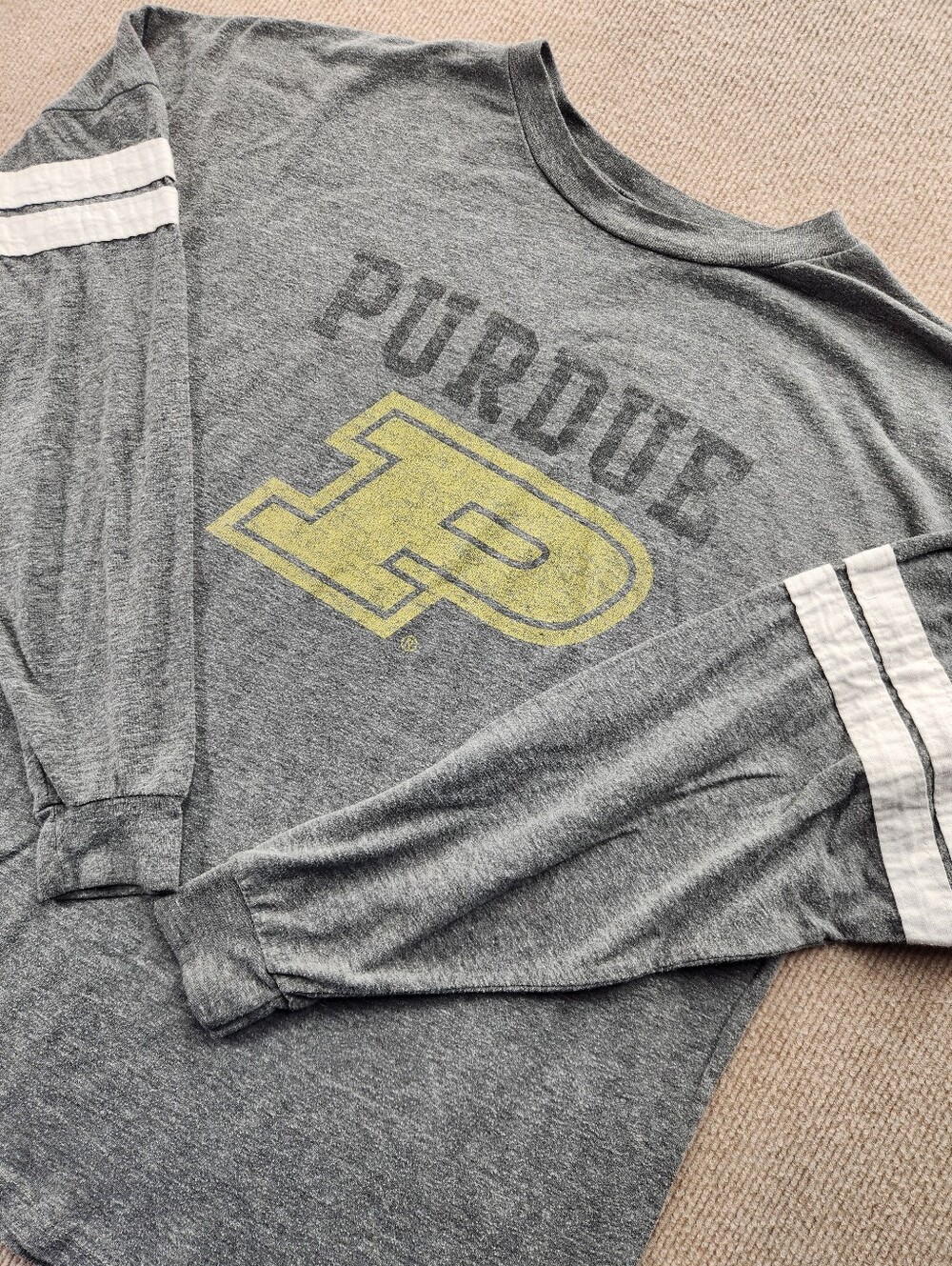 Venley Purdue Boilermakers NCAA Gray Long Sleeve Shirt White Gold Size Medium